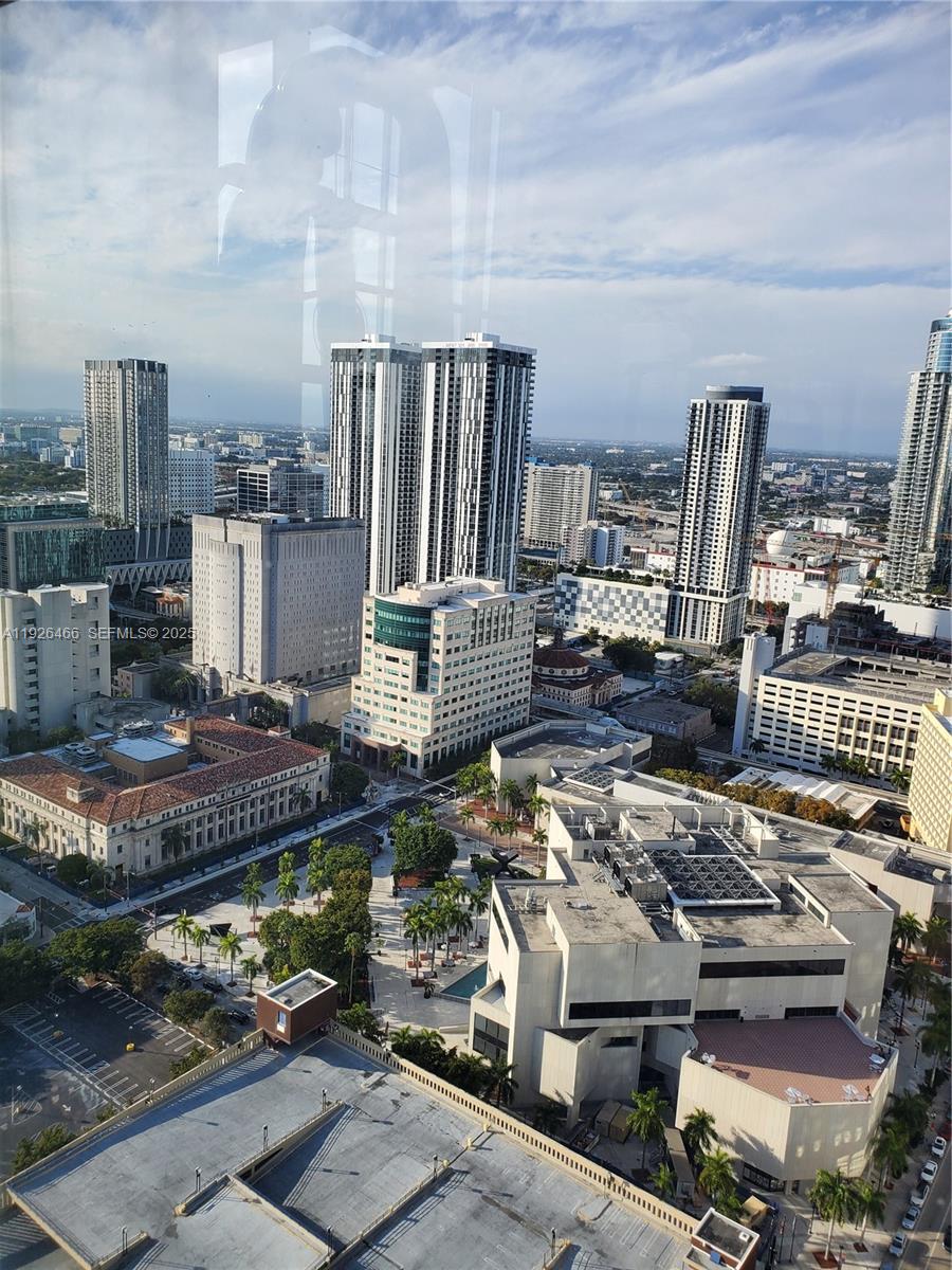 133 NE 2nd Ave # 1907