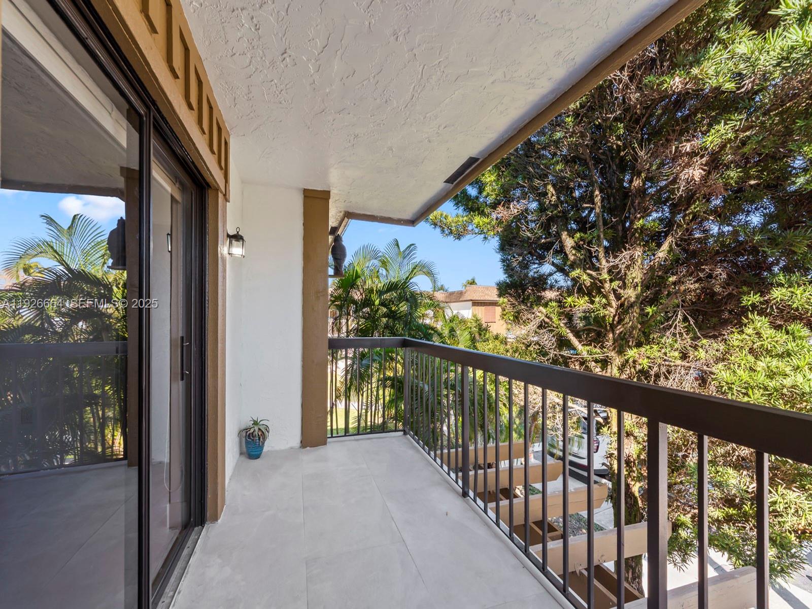 6885 NW 169th St # 66D