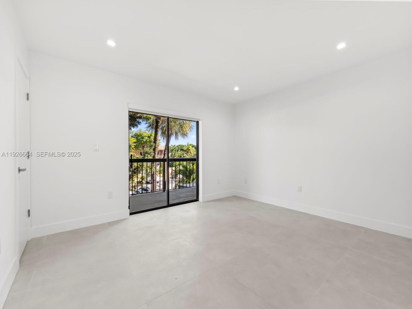 6885 NW 169th St # 66D