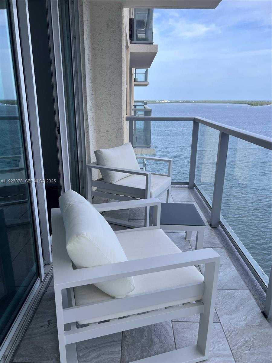 1155 Brickell Bay Dr # 1607