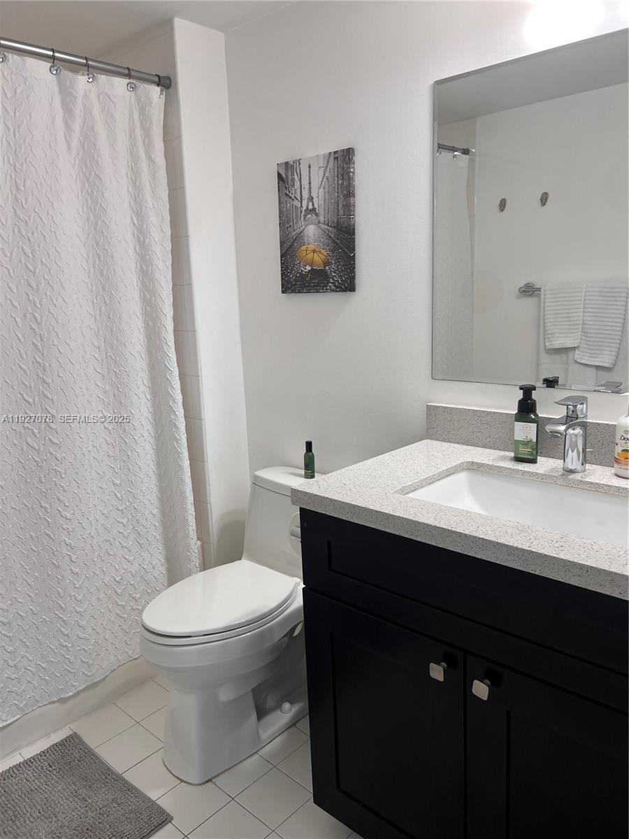 1155 Brickell Bay Dr # 1607