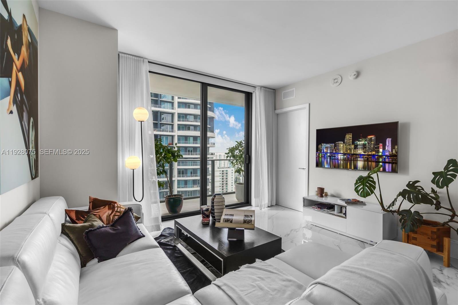 1300 S Miami Ave Unit: 2508