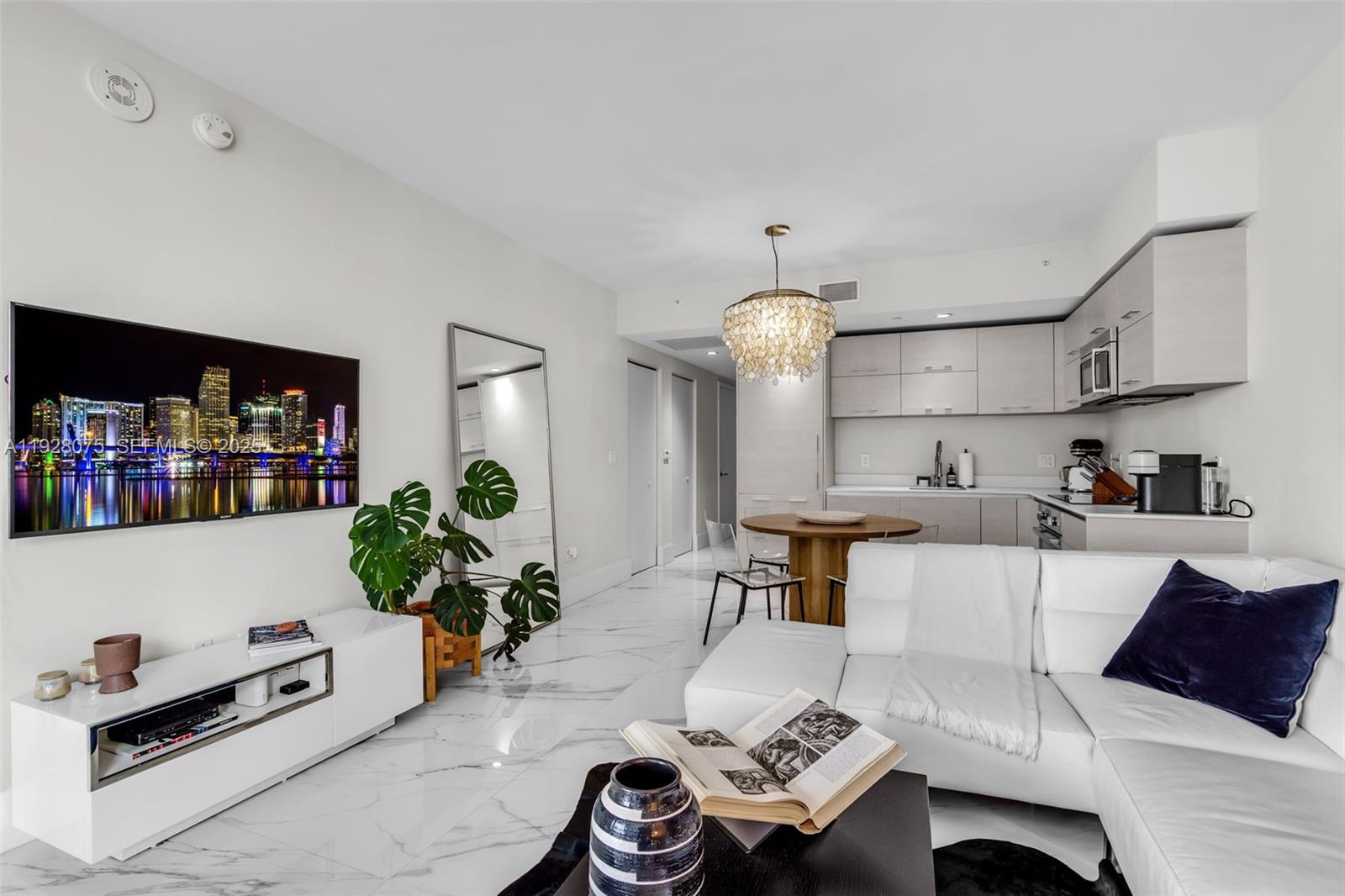 1300 S Miami Ave Unit: 2508