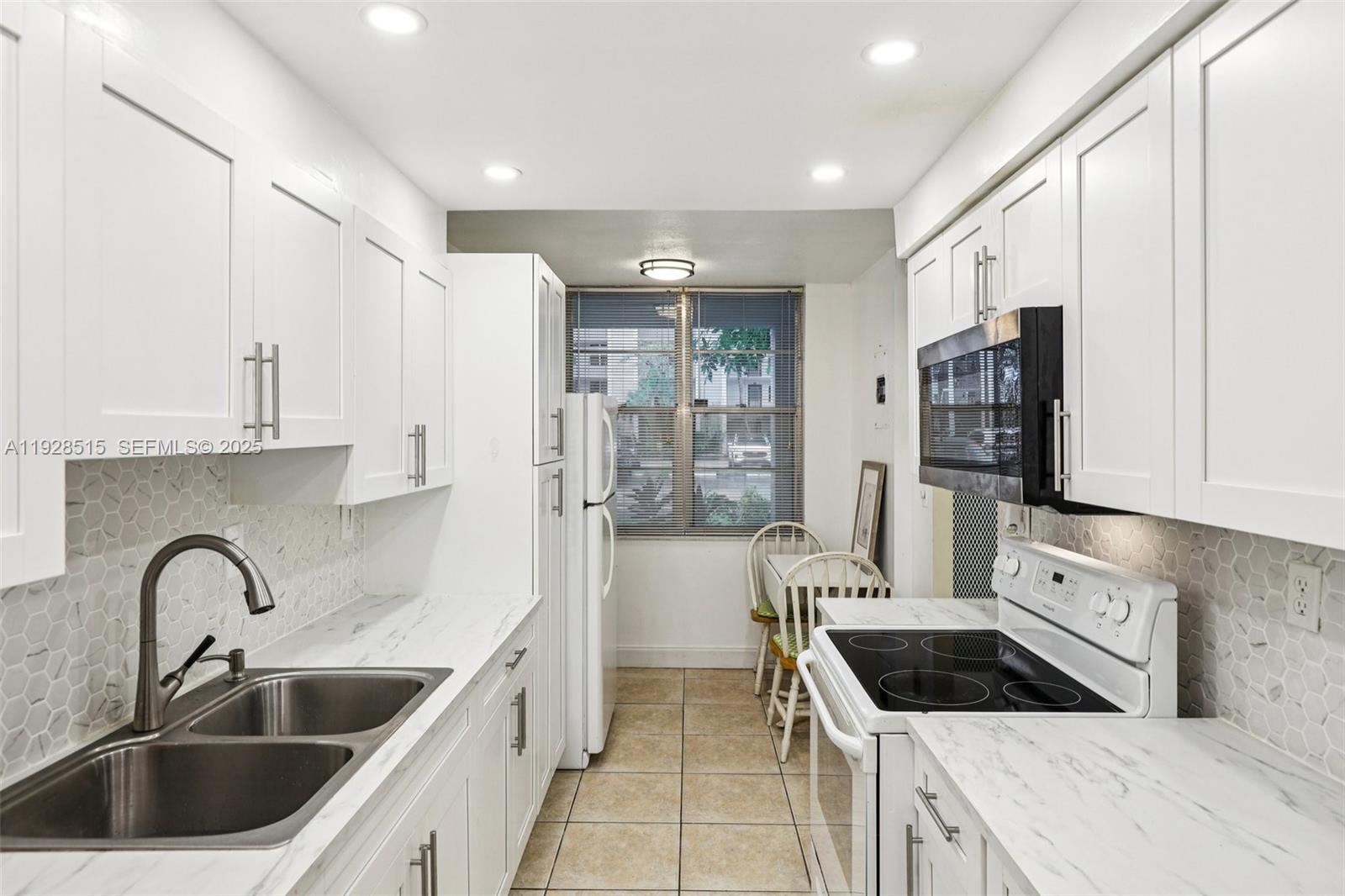 2900 NW 48th Ter # 115