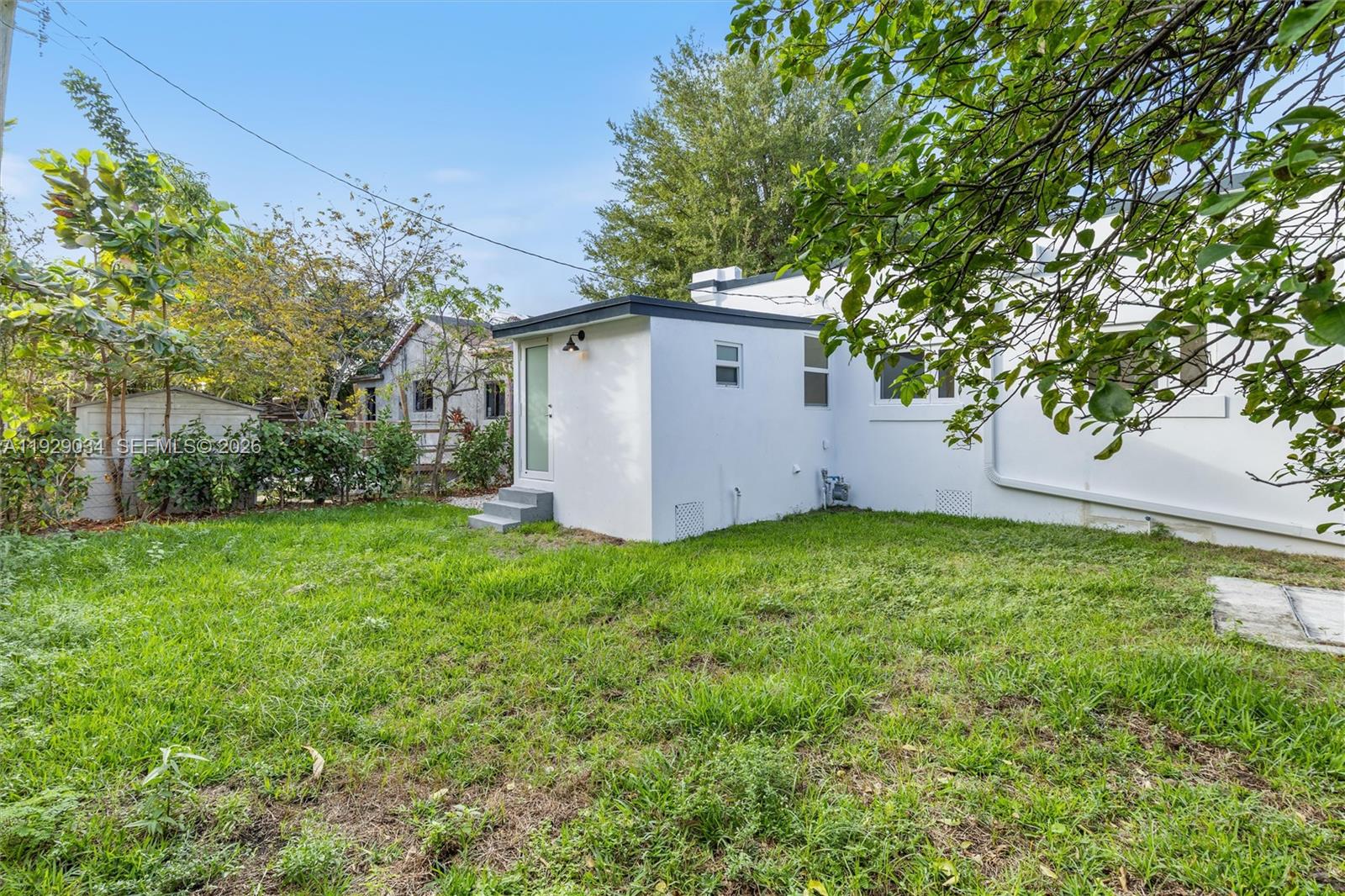 142 NW 47th Ter