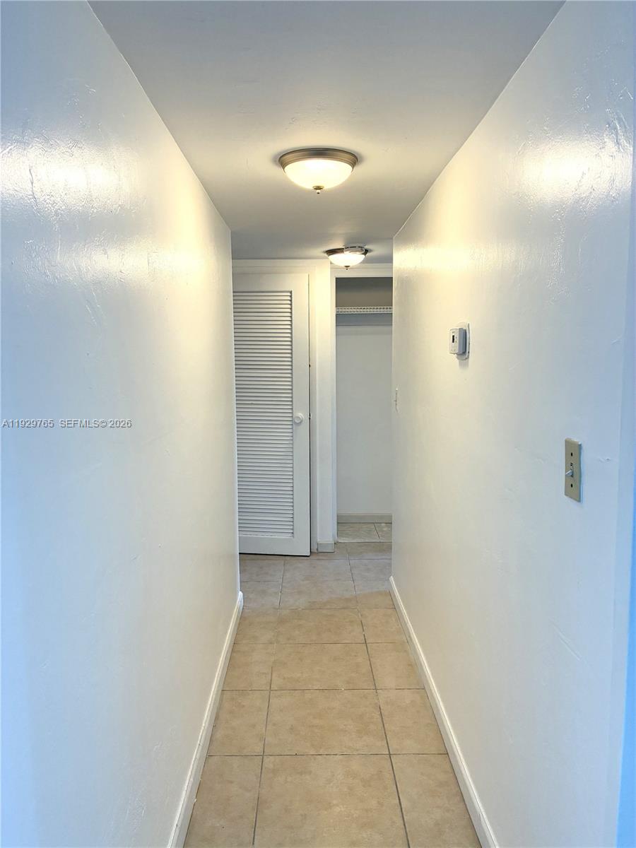 2450 NE 135th St # 410