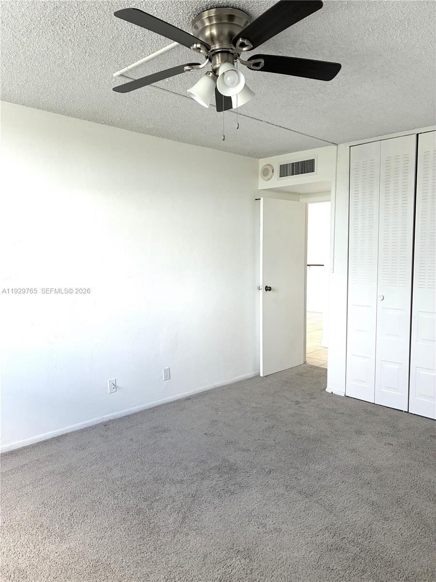 2450 NE 135th St # 410