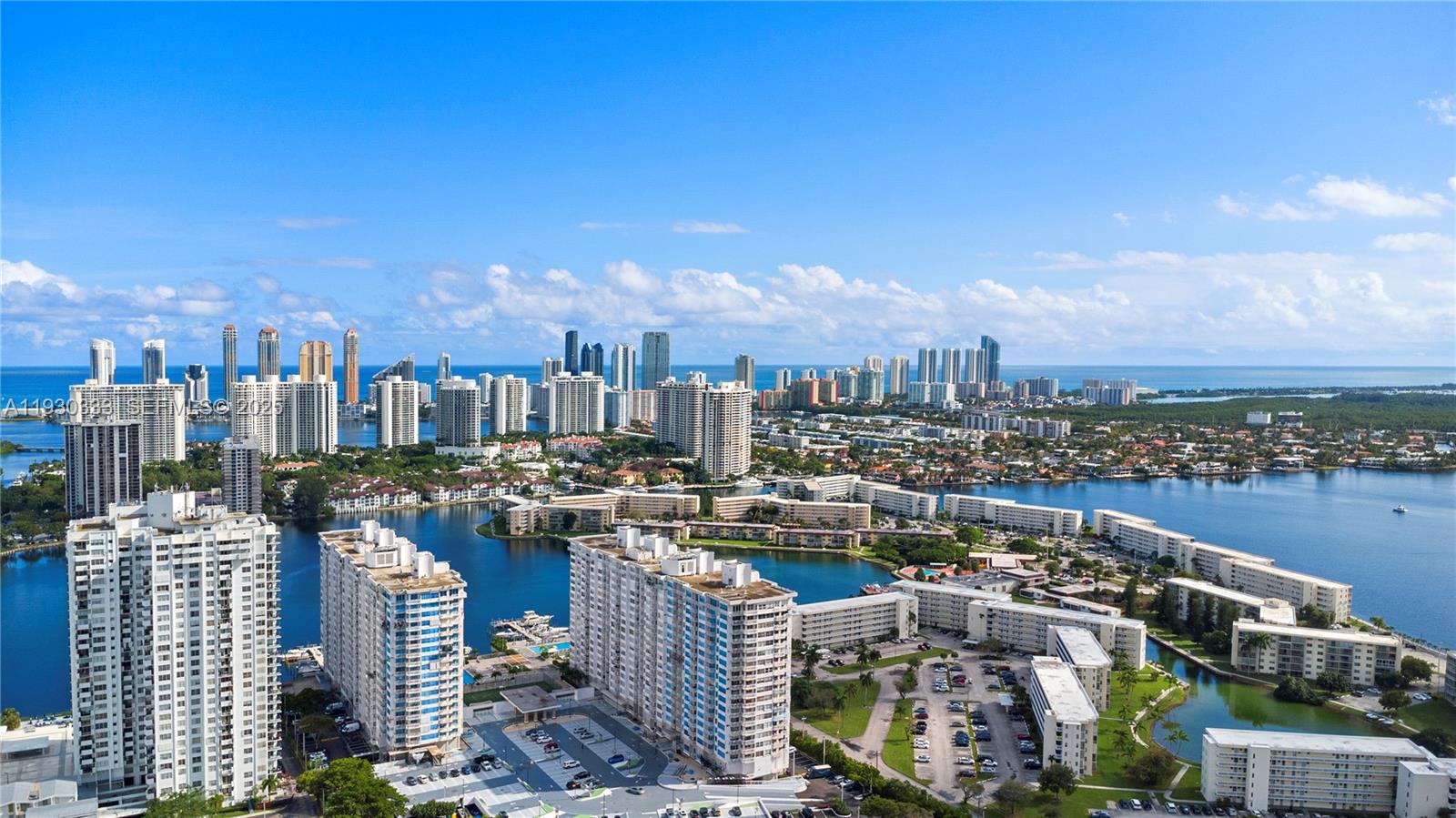 18061 Biscayne Blvd Unit: PH01