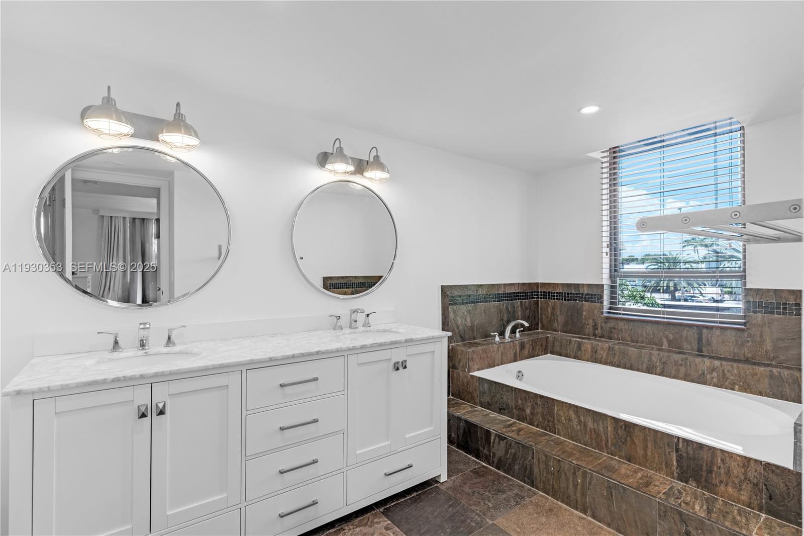 5845 Collins Ave # 201