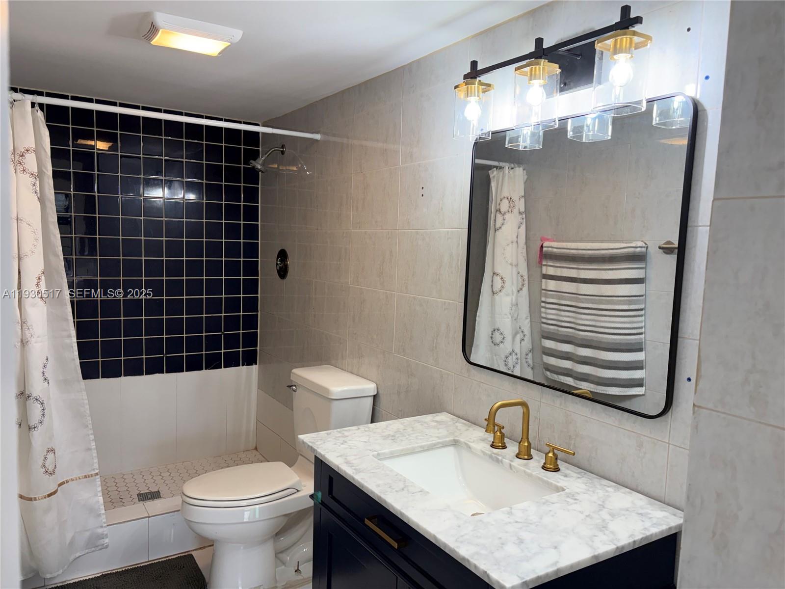 5550 NW 44th St # 414B