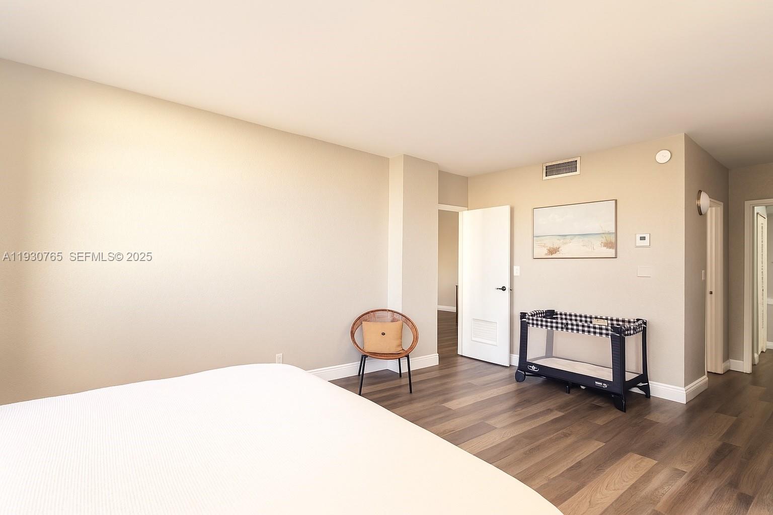 4001 S Ocean Dr # 3R