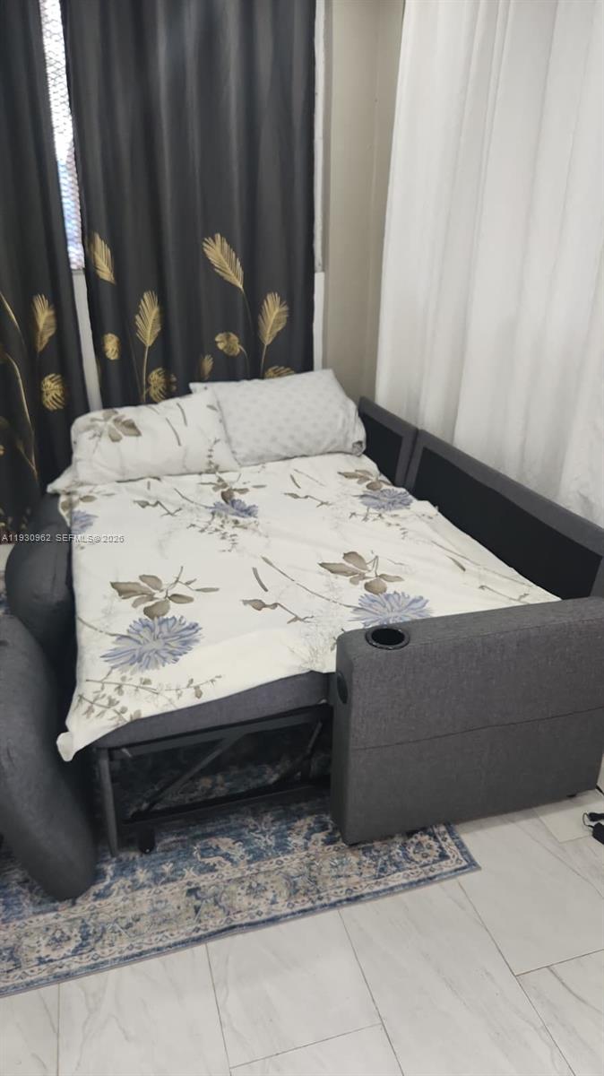 1385 NE 133rd St Unit: -