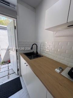 1385 NE 133rd St Unit: -