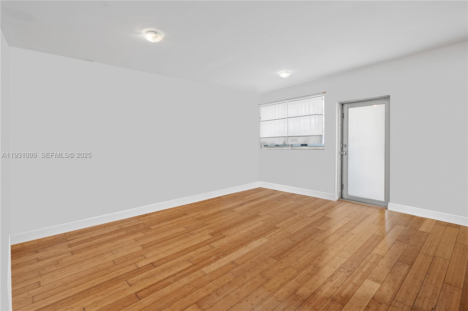 7950 Tatum Waterway Dr # N18