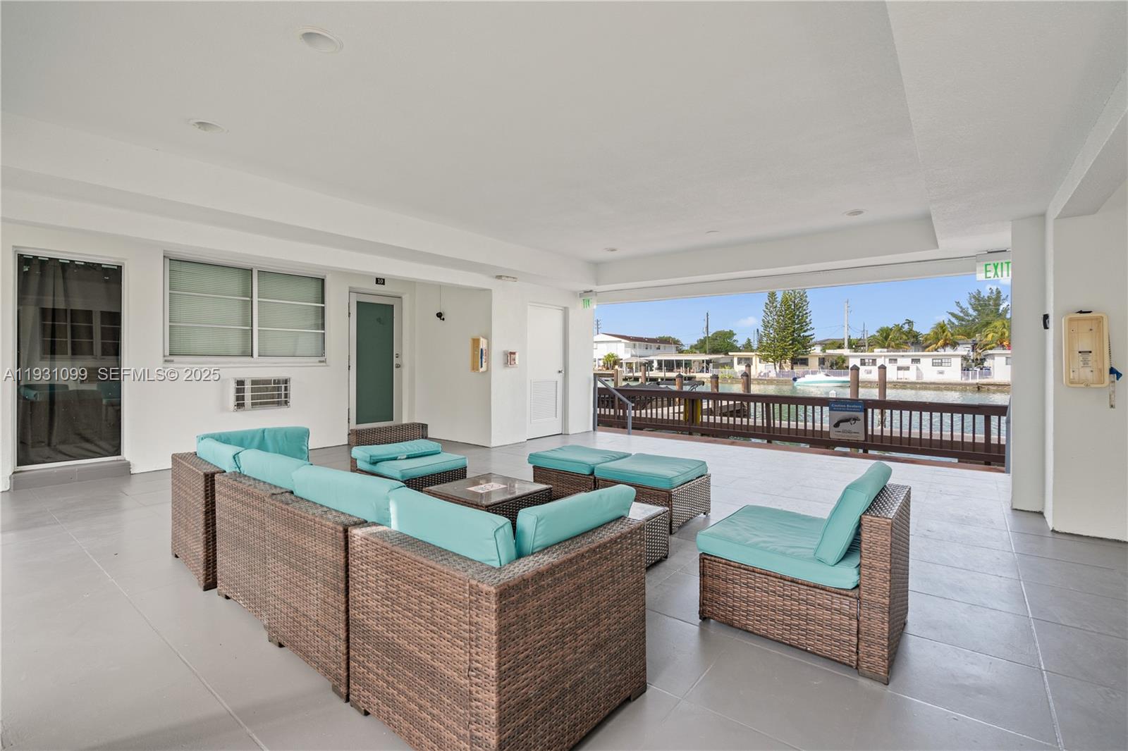 7950 Tatum Waterway Dr # N18