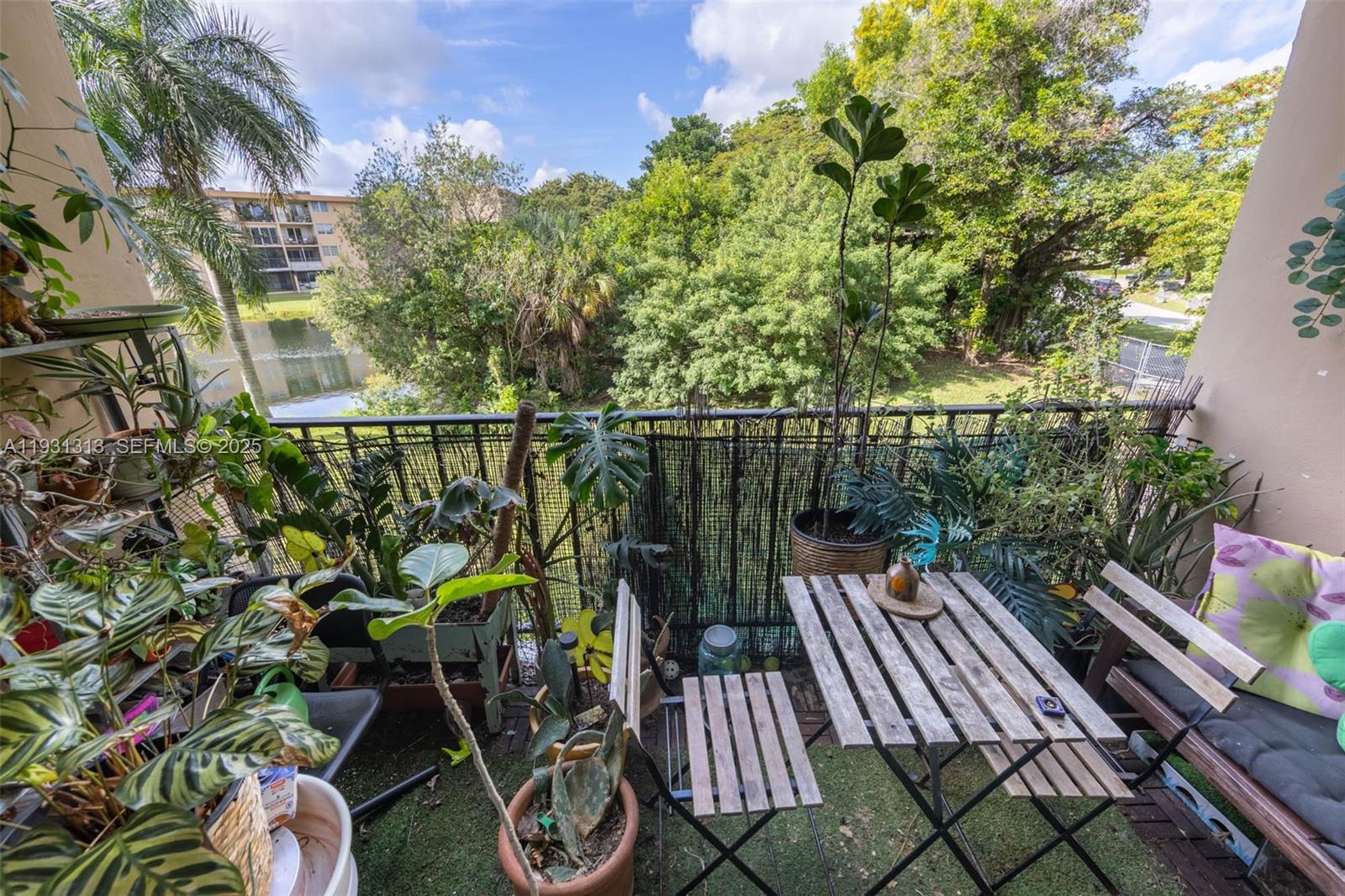 706 NW 87th Ave # 212