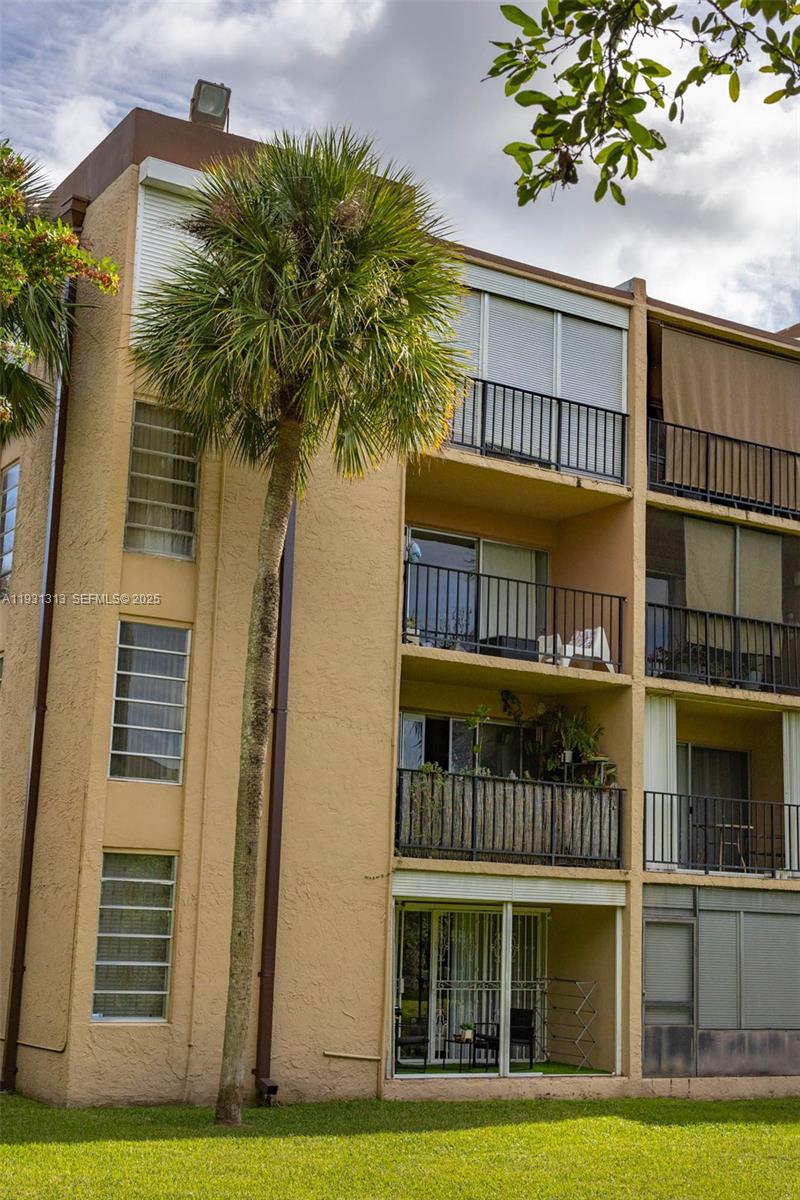 706 NW 87th Ave # 212