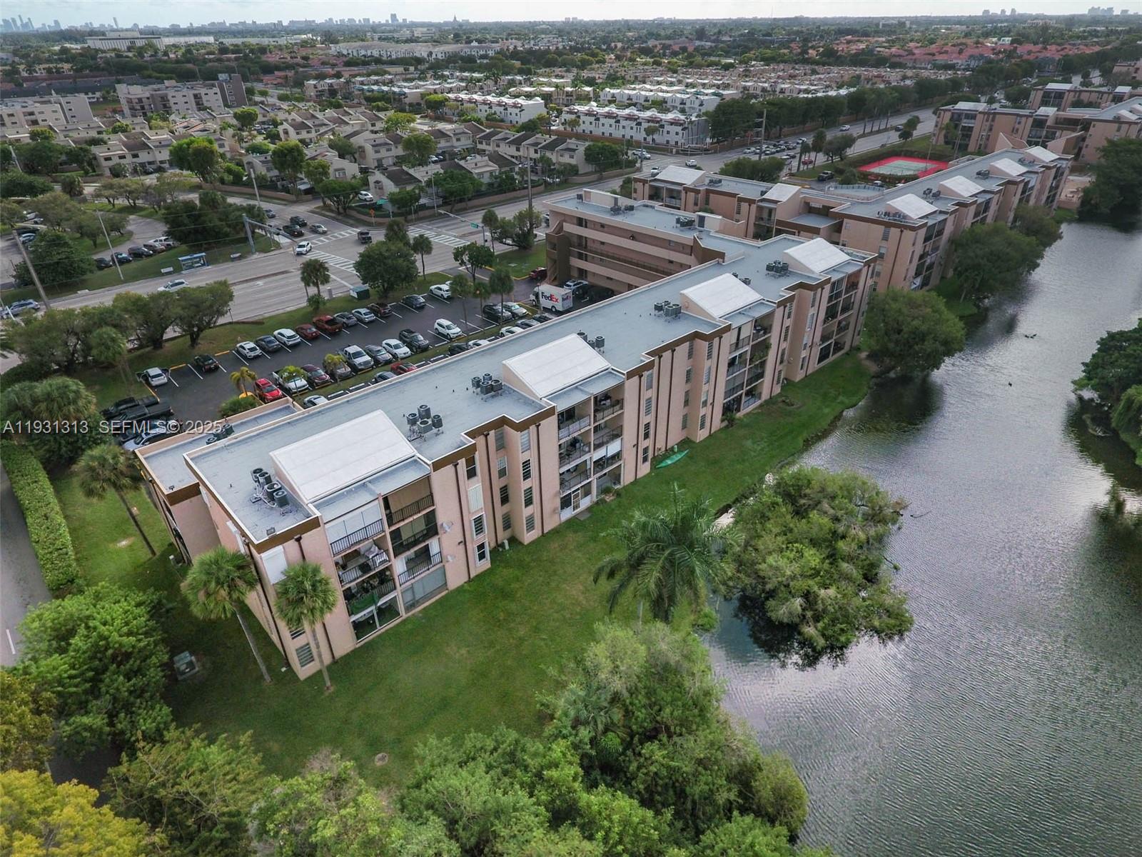 706 NW 87th Ave # 212