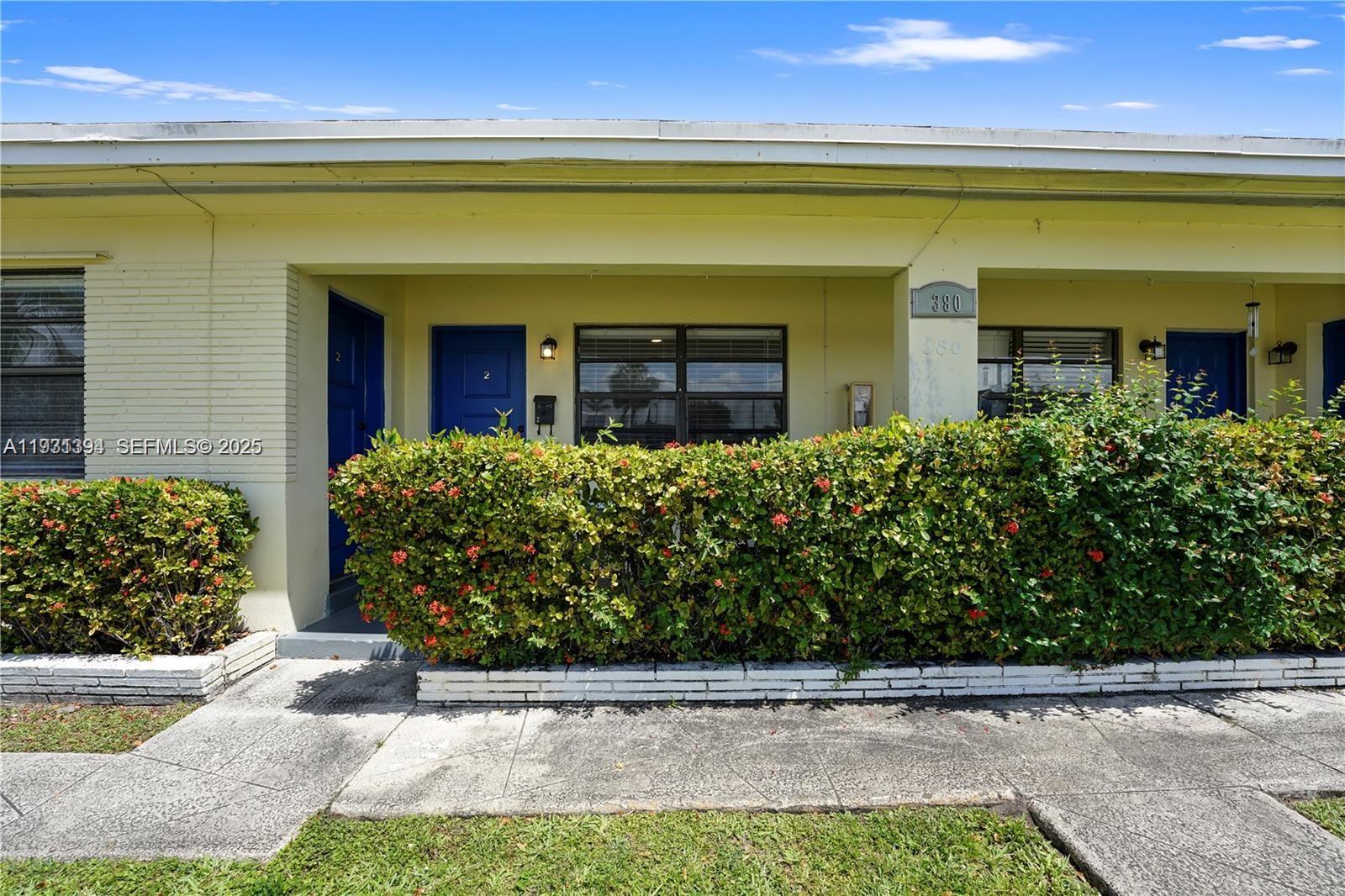 380 SE 12th Ave # 2