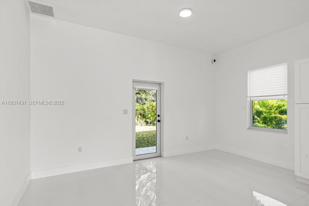 755 NW 83 ST