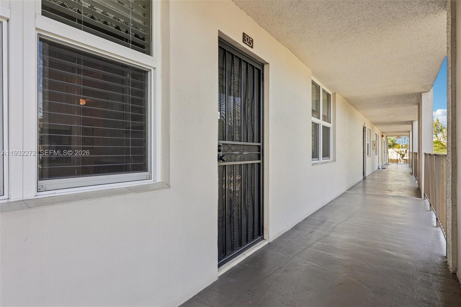 4850 NW 29th Ct # 325