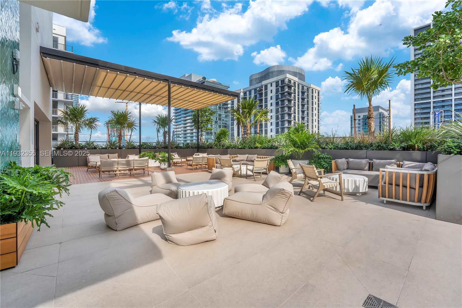 11 NE 6 Street # 2201