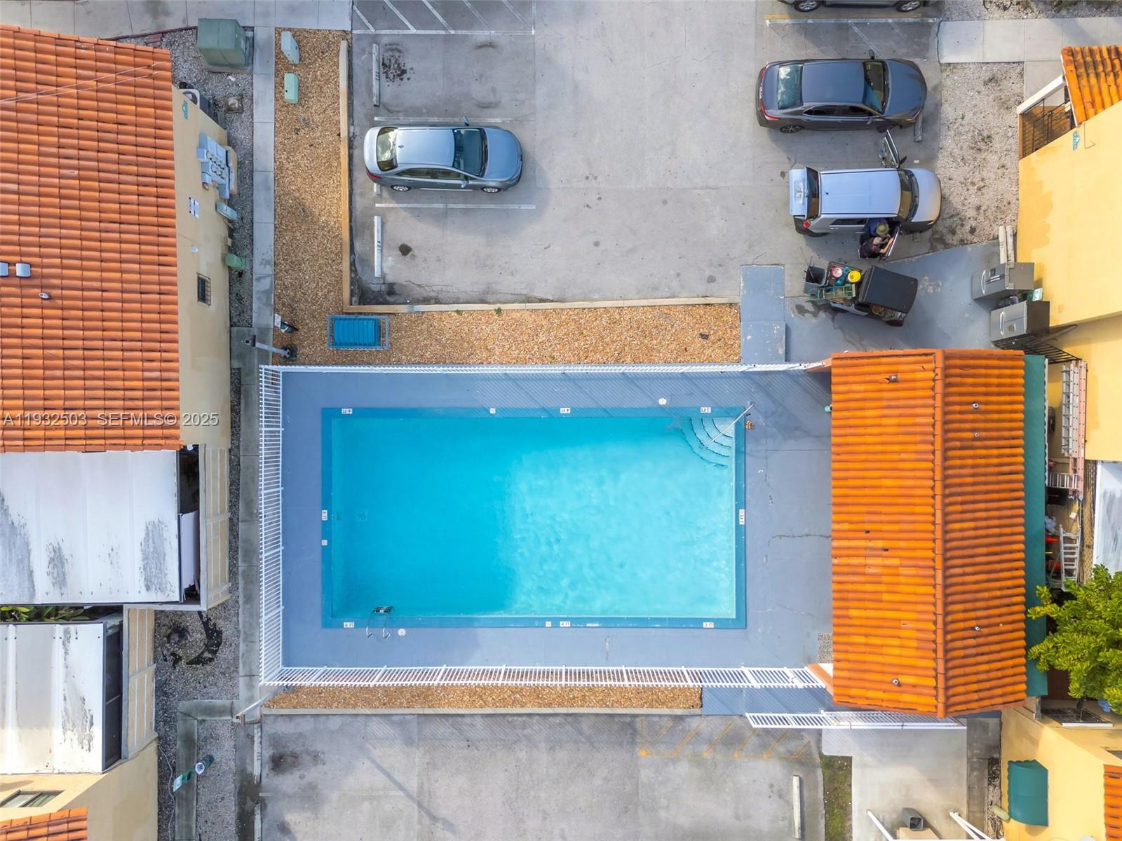 2740 W 63rd St # 206