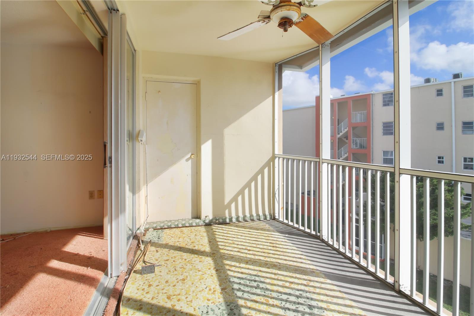 1690 NE 191st St # 1 Unit: 404-1