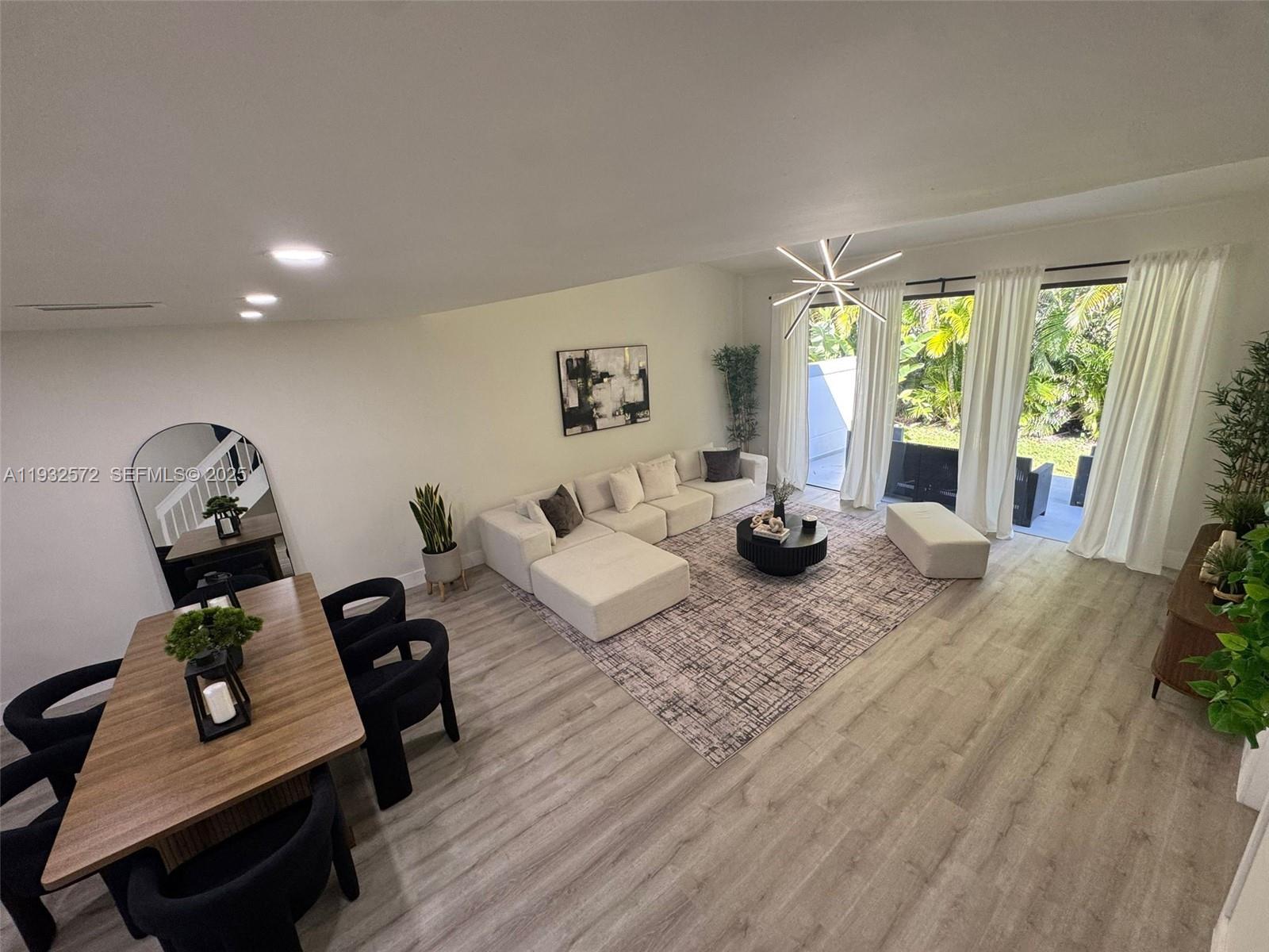 10109 NW 52nd Ter
