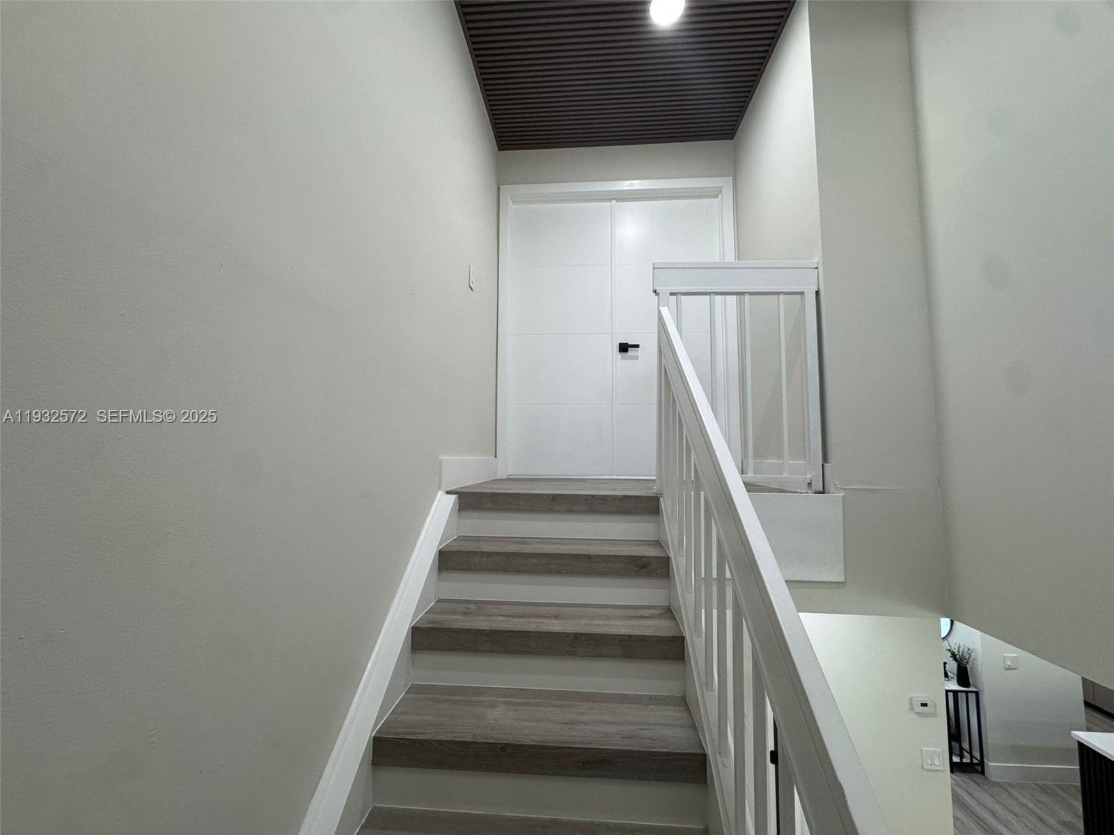 10109 NW 52nd Ter