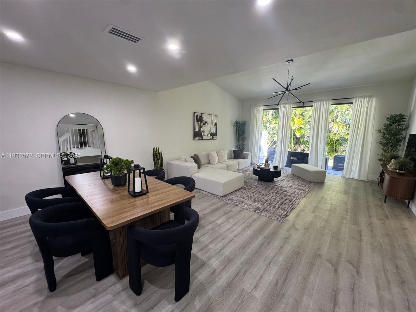 10109 NW 52nd Ter