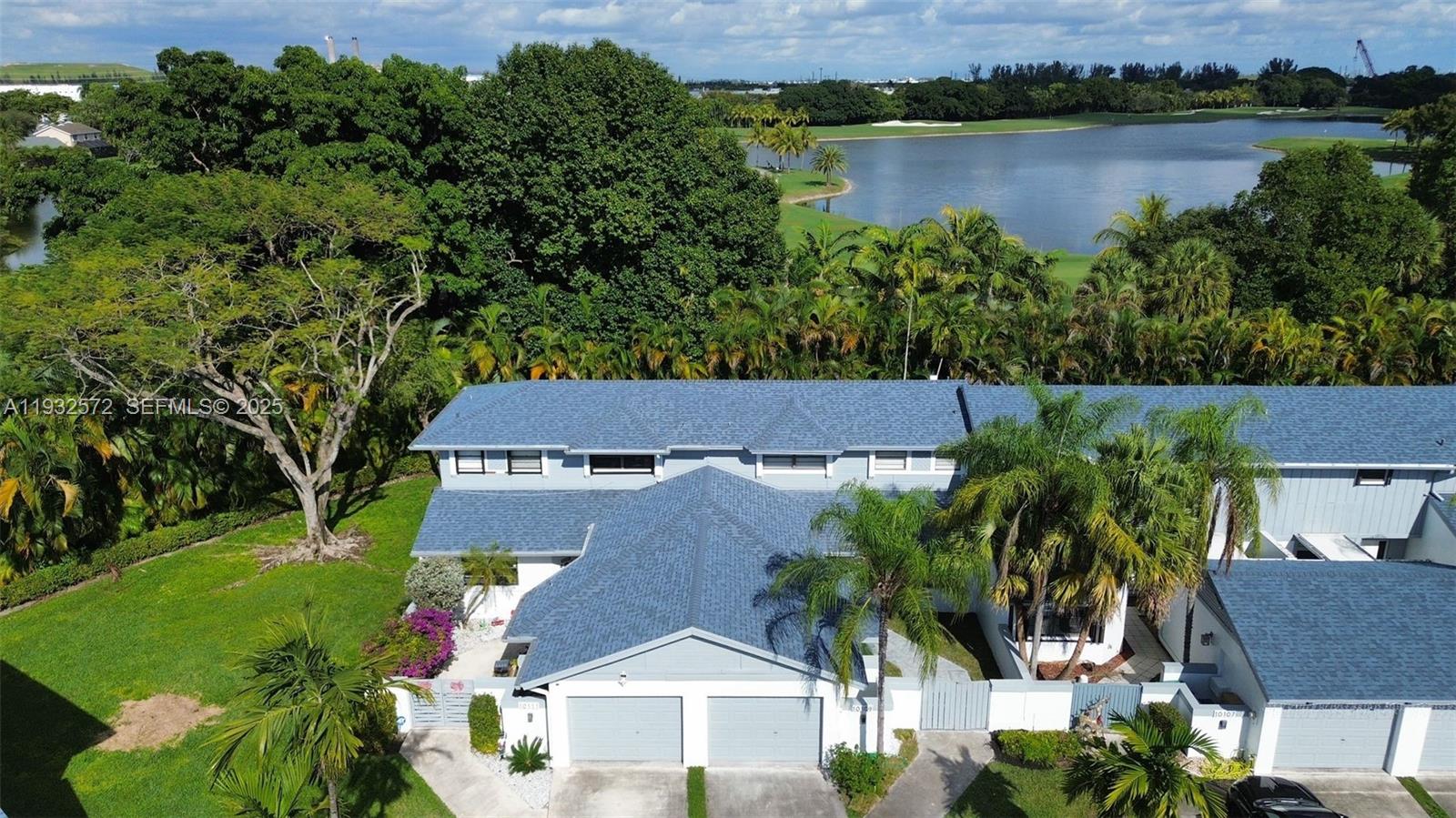 10109 NW 52nd Ter