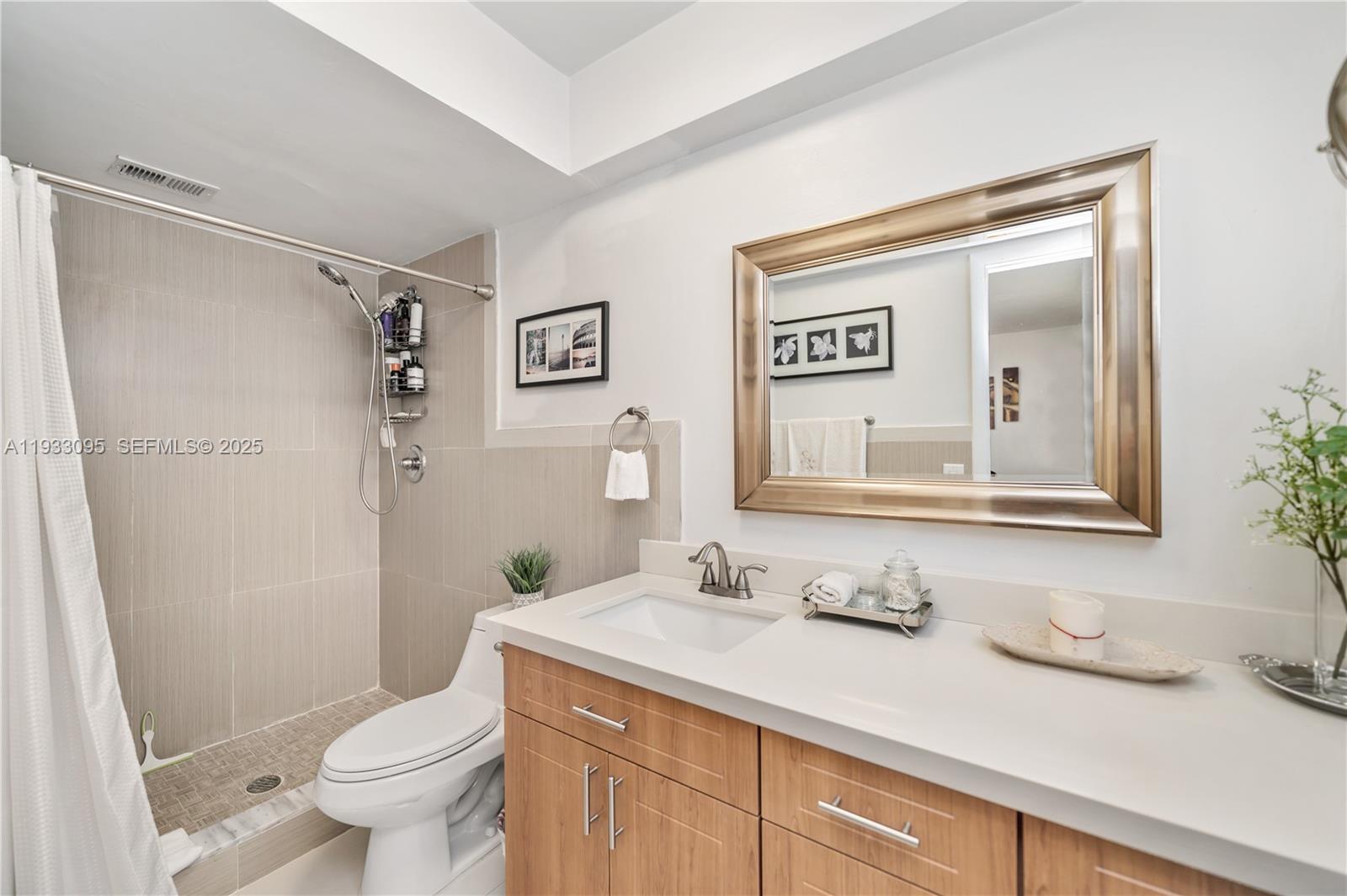 11960 NE 19th Dr # 17