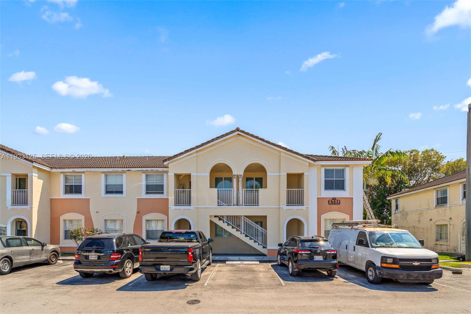 2731 SE 17th Ave # 211