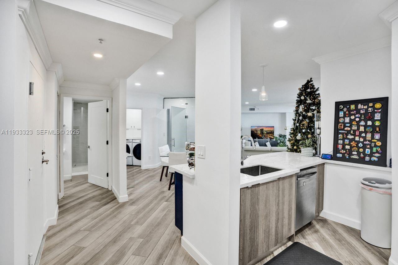 1 Century Ln # 510