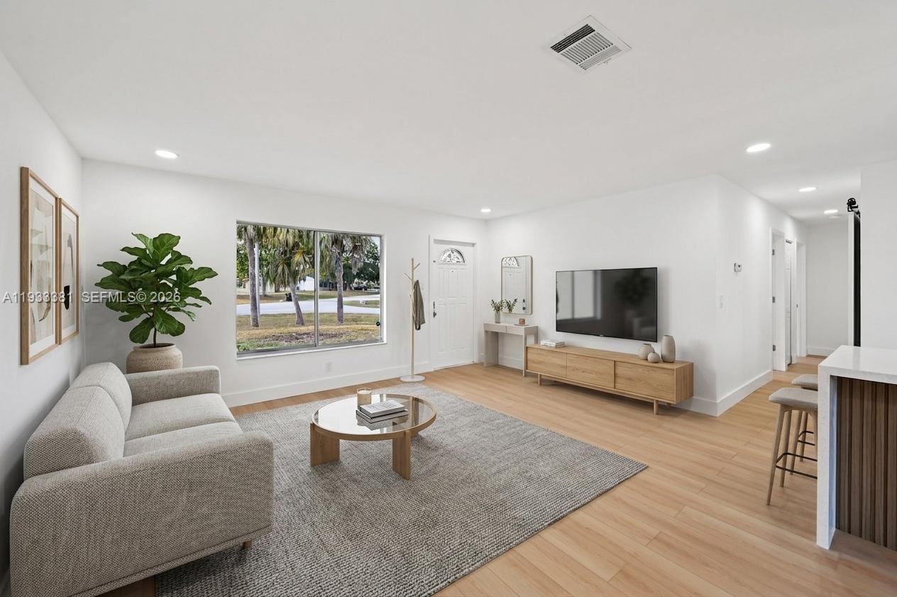 337 SW Cherryhill Road, Port St. Lucie