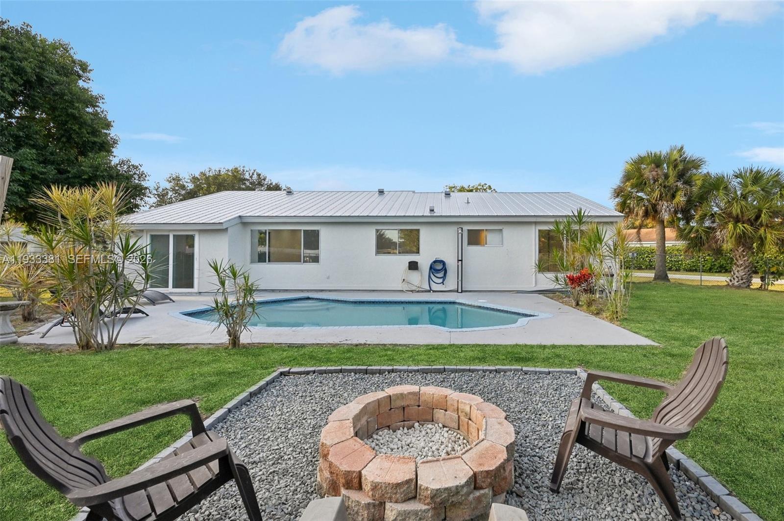 337 SW Cherryhill Road, Port St. Lucie