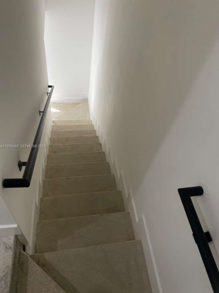 6233 NW 20th Ave # A