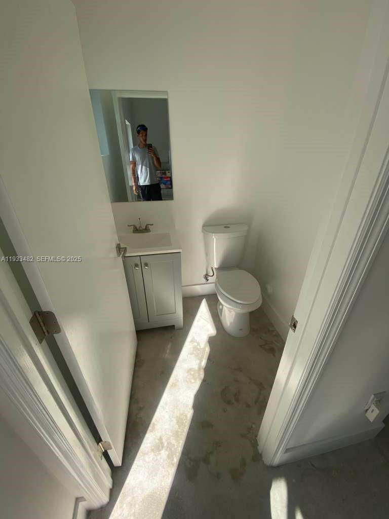 6233 NW 20th Ave # A