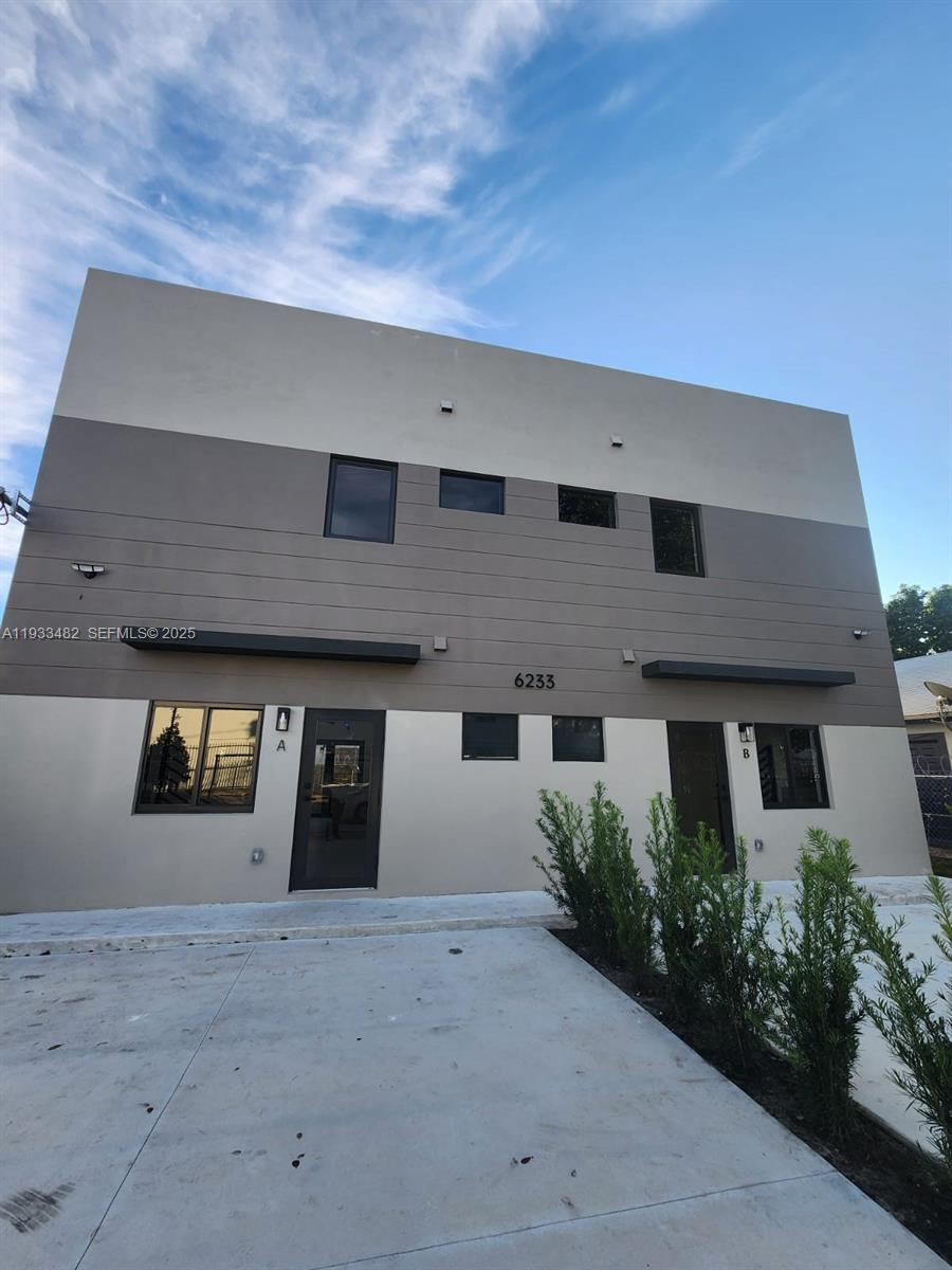 6233 NW 20th Ave # A