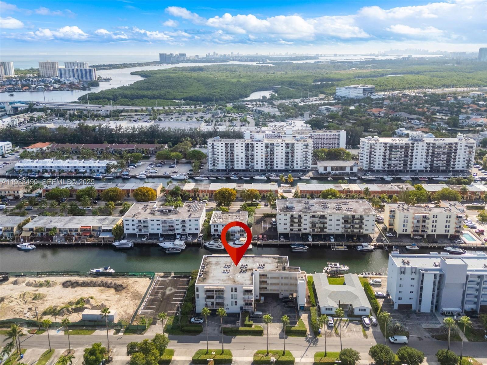 3716 NE 168th St # 302