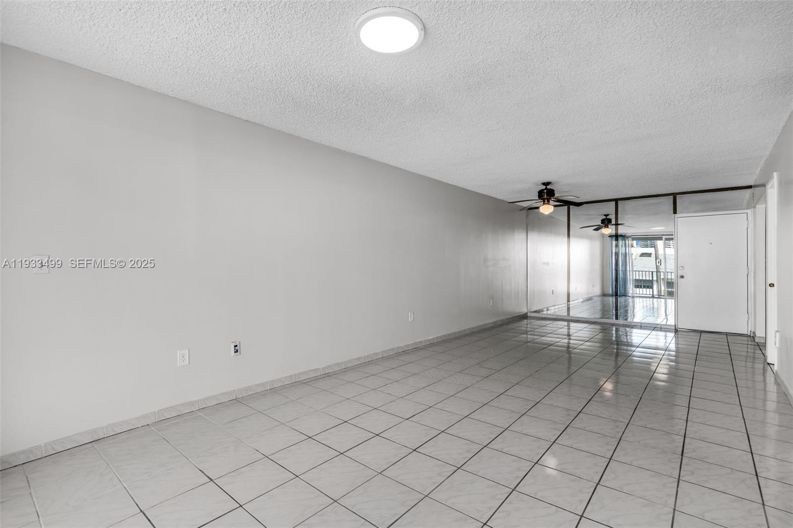 3716 NE 168th St # 302