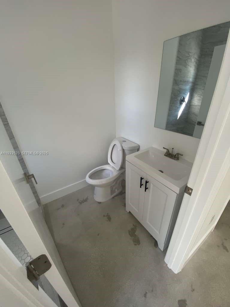 6233 NW 20th Ave # B