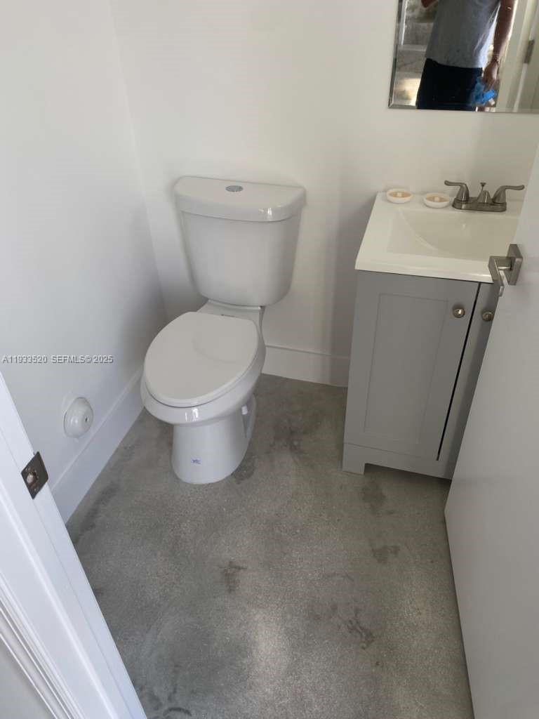 6233 NW 20th Ave # B