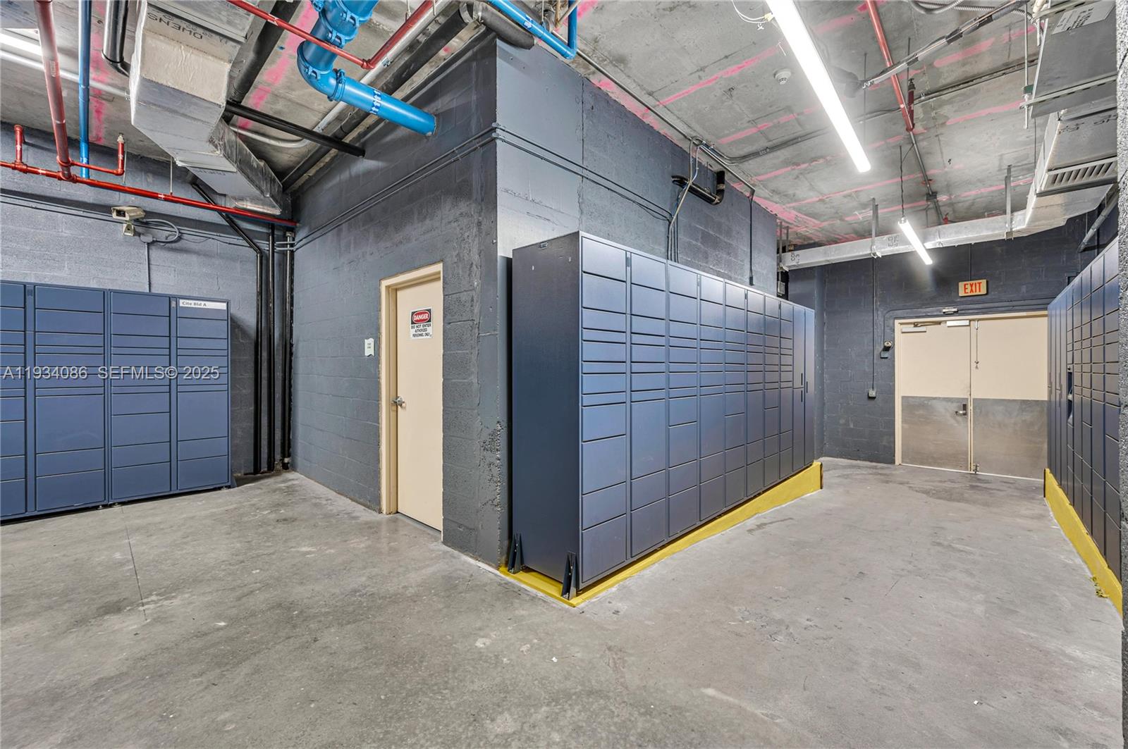 2000 N Bayshore Dr # 316