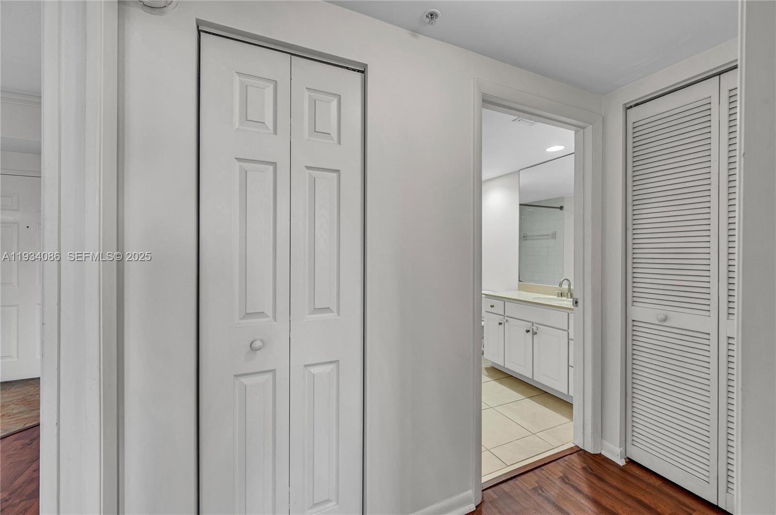 2000 N Bayshore Dr # 316