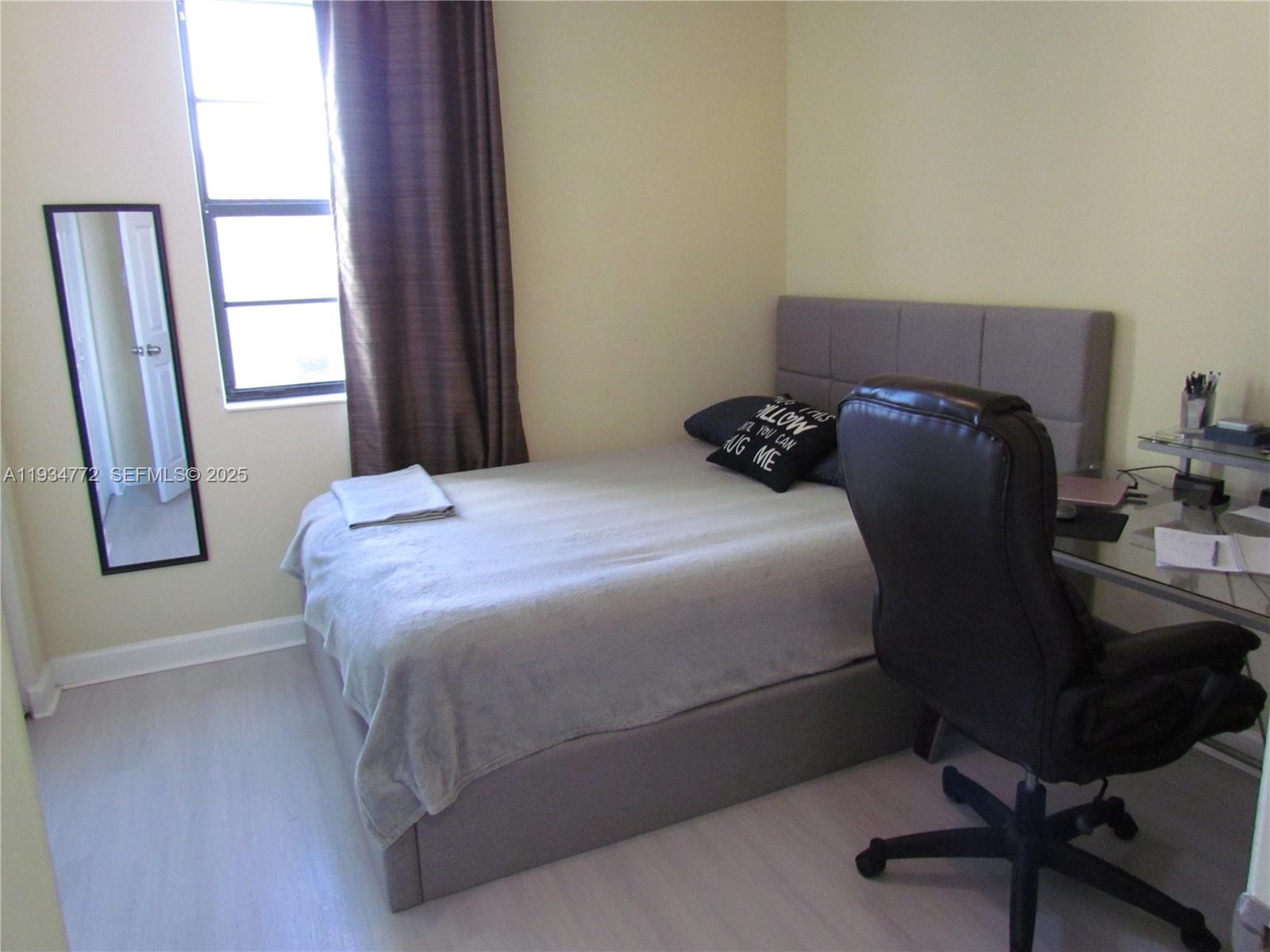 11564 SW 151st Ave # 11564