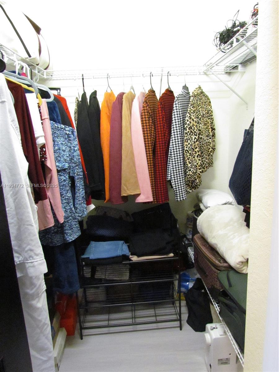 11564 SW 151st Ave # 11564