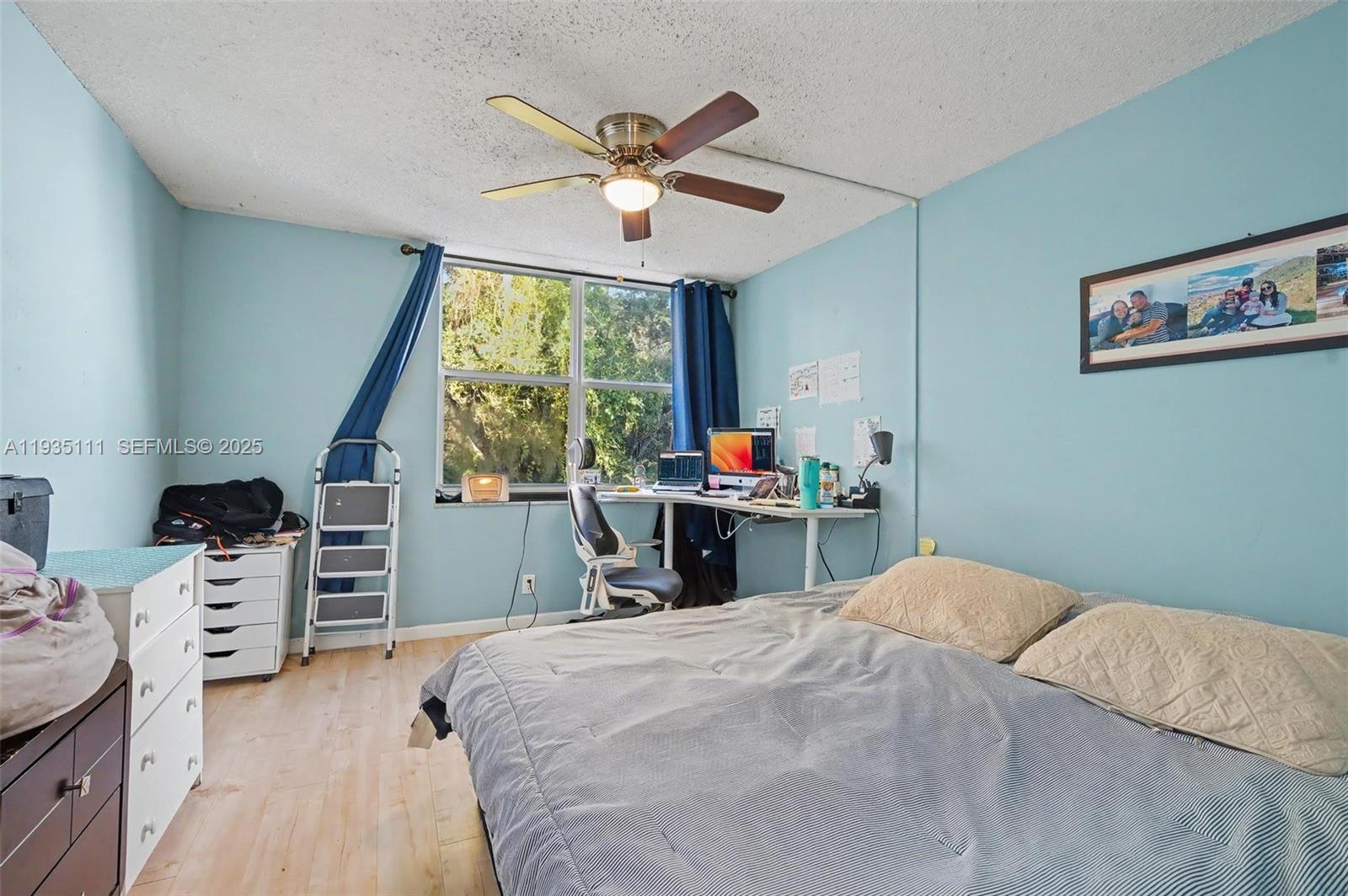 9440 Live Oak Pl # 404