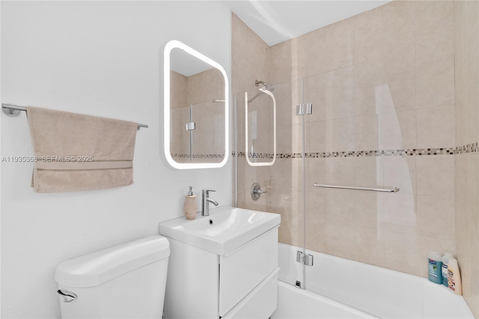 1021 NW 23rd Ave # 1023